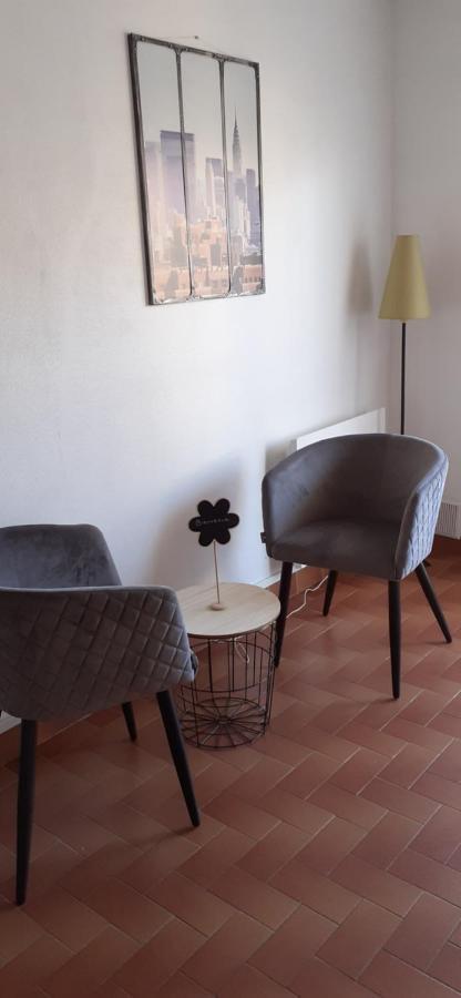 Agreable Logement Proche De La Gare Et Du Polygone Leilighet Béziers Eksteriør bilde